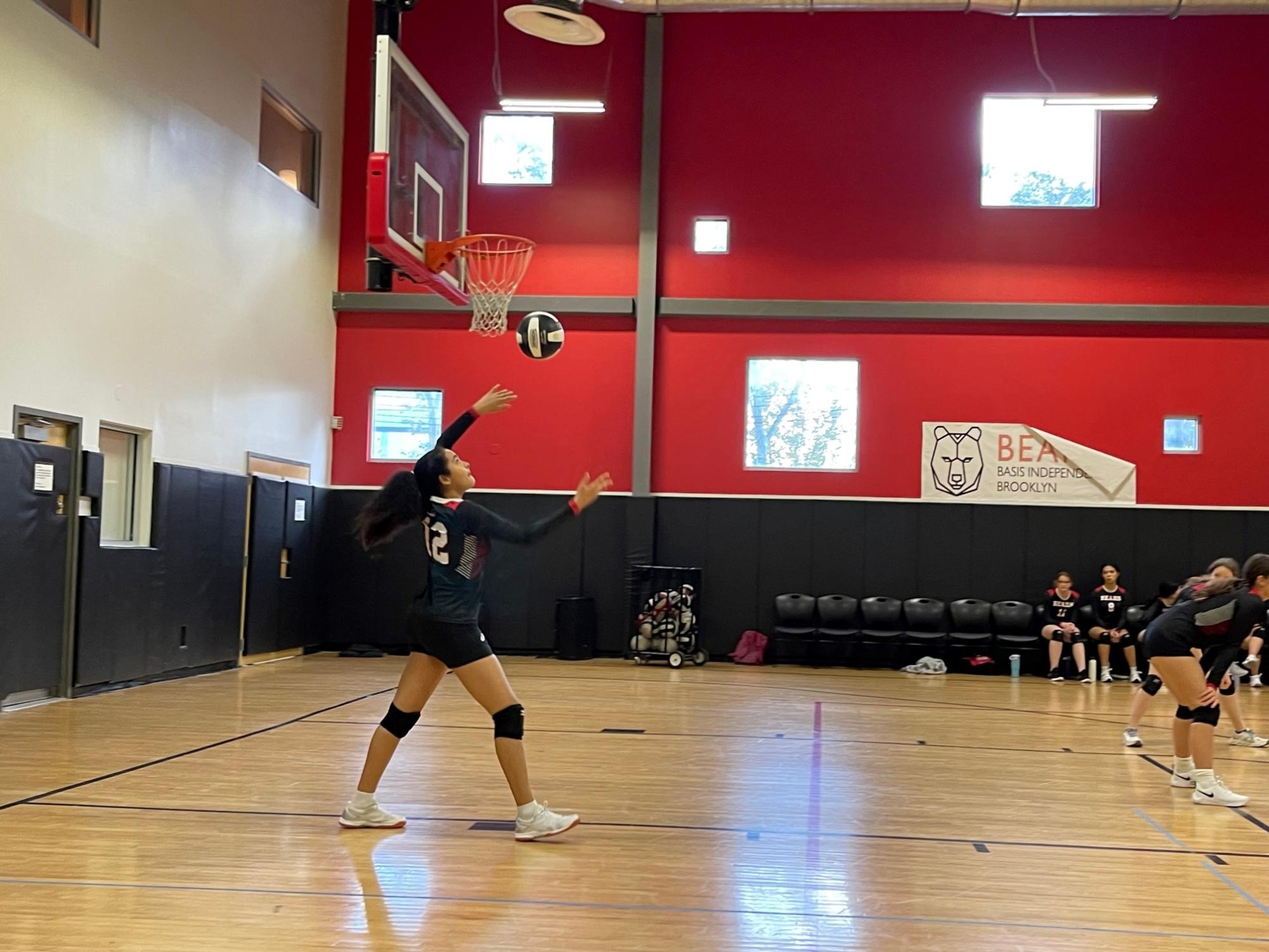 Dalya B.s smooth overhead serve made the difference.
