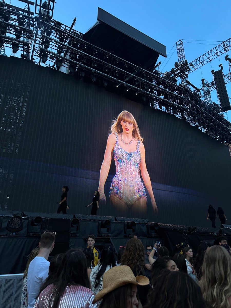 Taylor+Swift+on+stage+at+MetLife+Stadium+during+the+ERAS+Tour+%28May+28%2C+2023%29